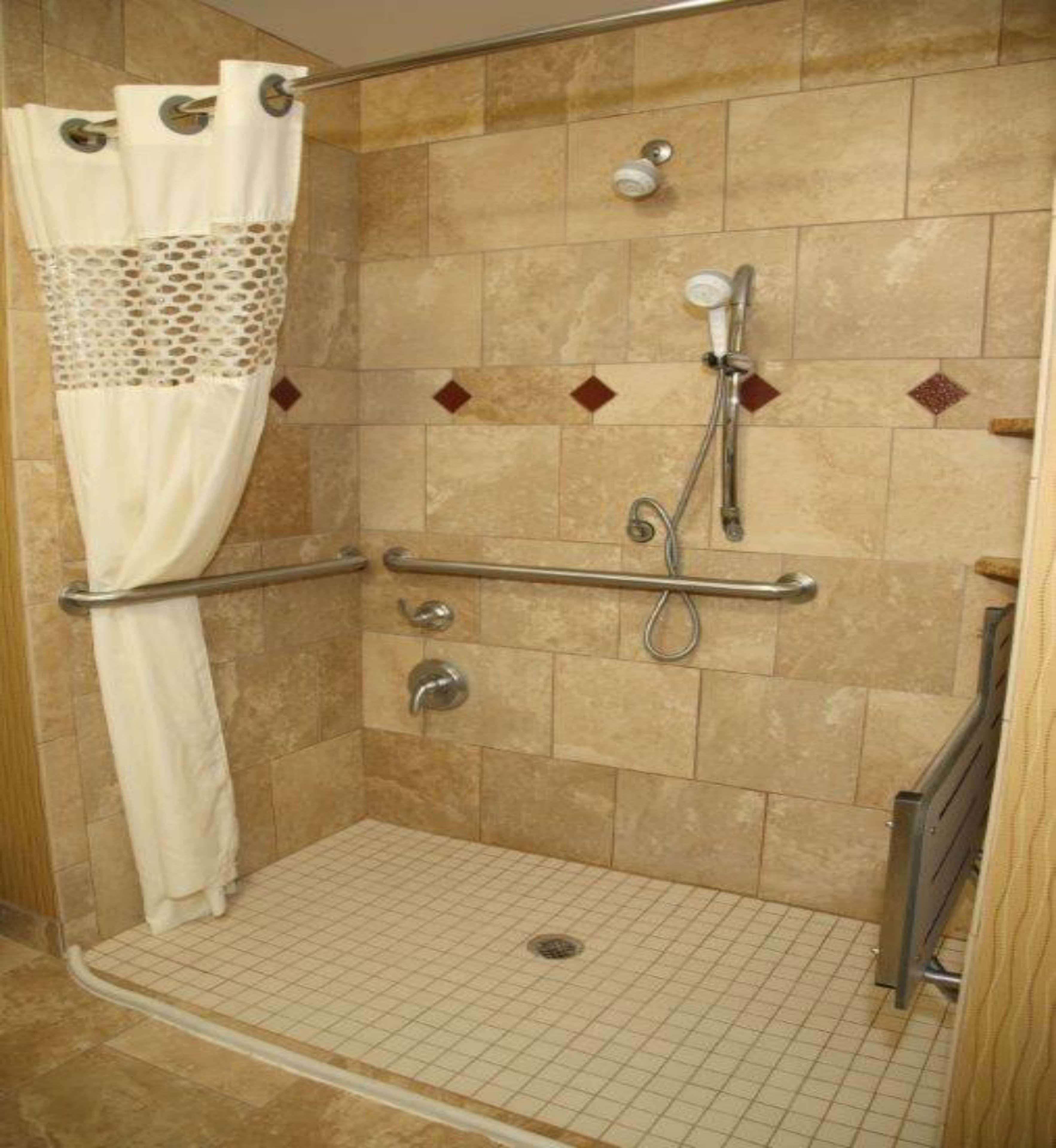 Hampton Inn & Suites Абердин Экстерьер фото