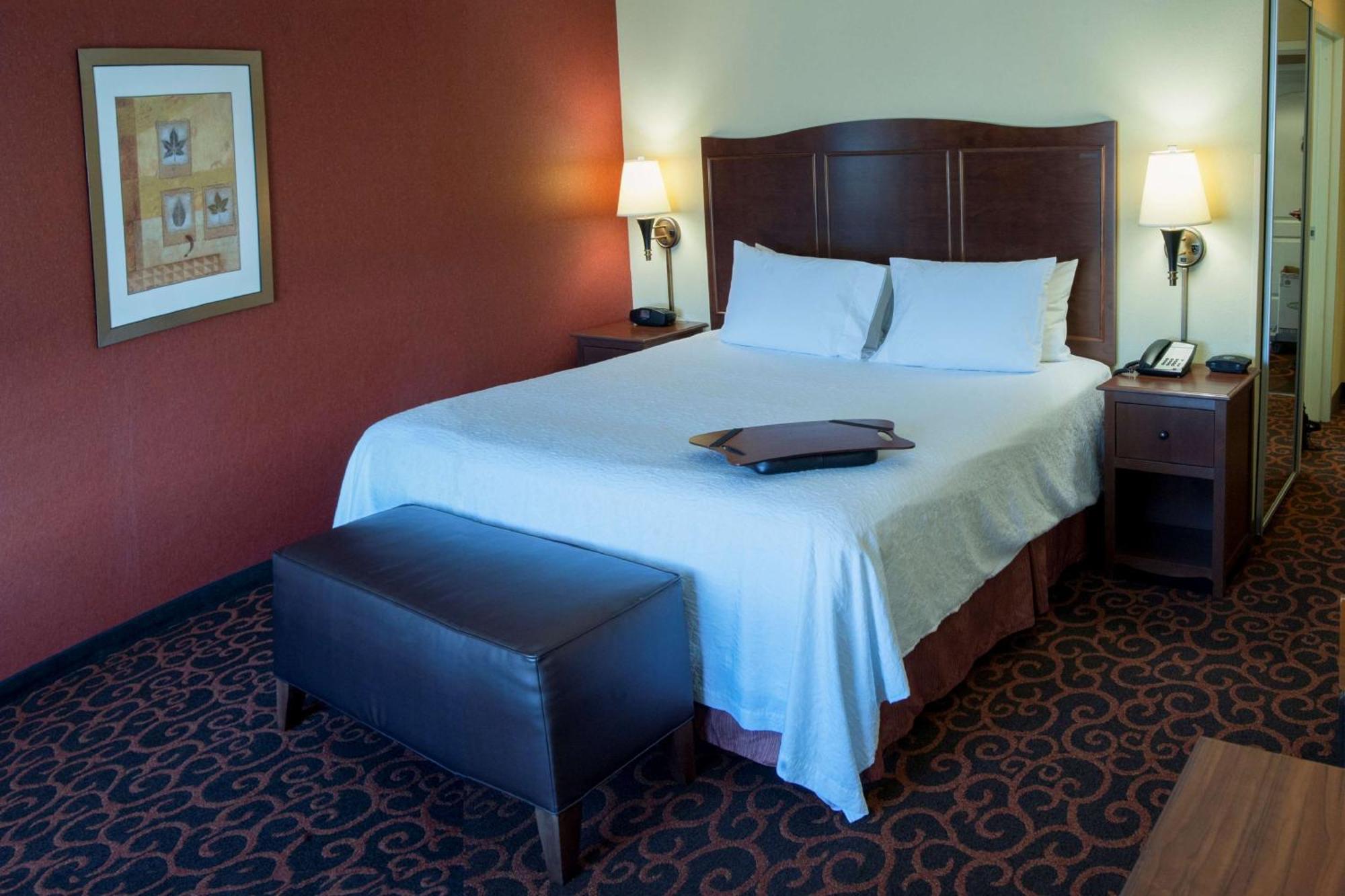Hampton Inn & Suites Абердин Экстерьер фото