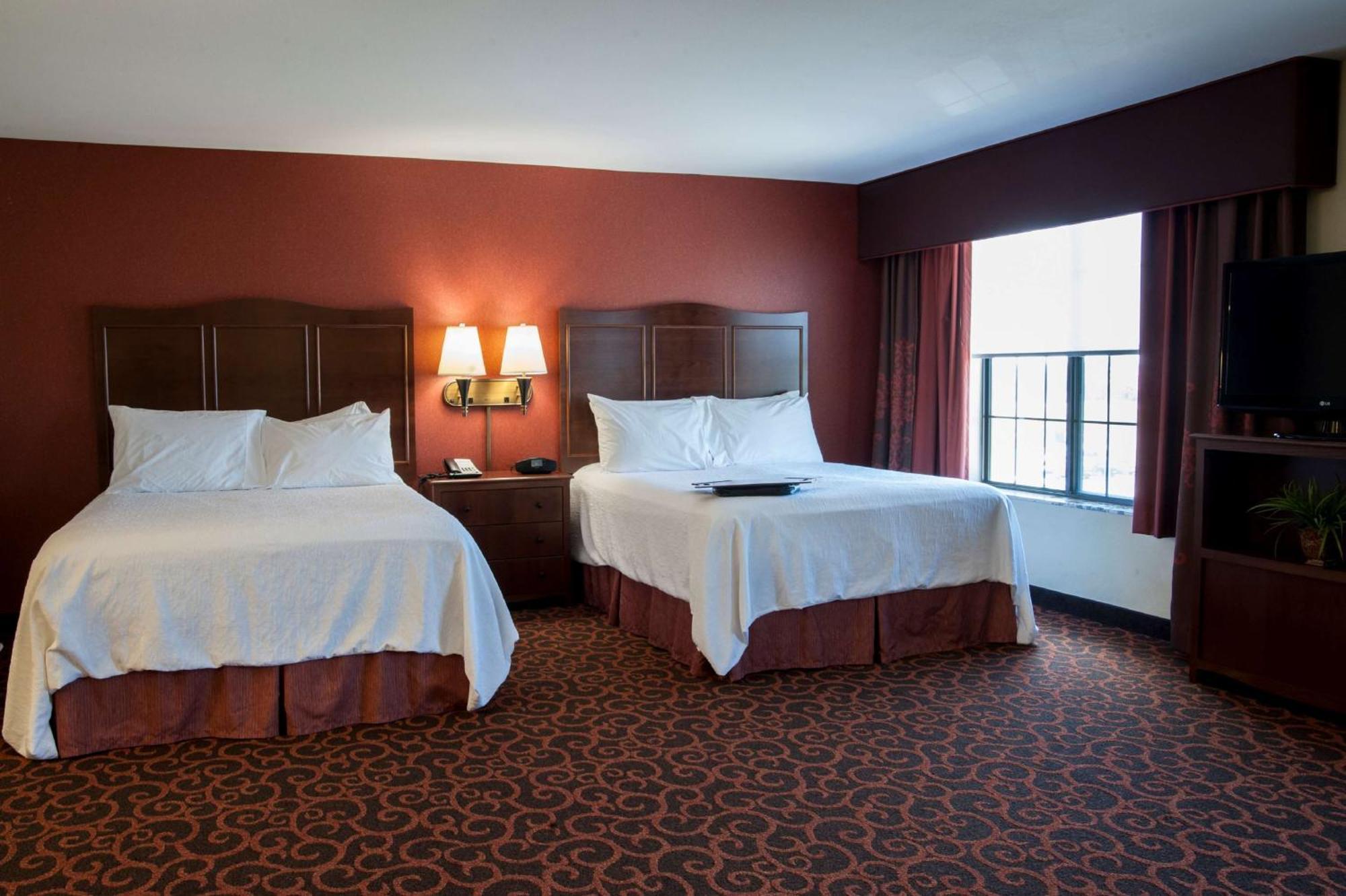 Hampton Inn & Suites Абердин Экстерьер фото